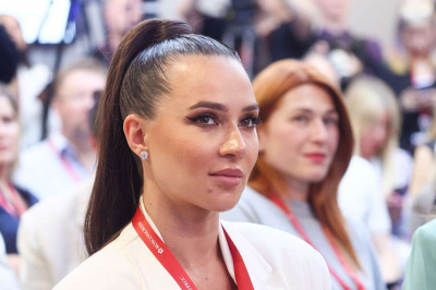 В Сети появилась версия, кто мог стать отцом четвертого ребенка Лерчек