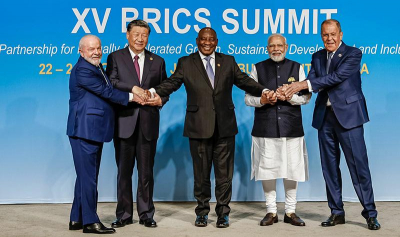 Блогнот. Протоиерей Ткачёв: бороды вернуть, пиджаки снять, подпоясаться – и в лапти!