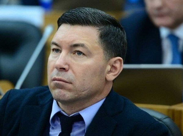 Скандал в Приморье: Экс-депутат Руслан Маноконов под следствием за похищение и поджог